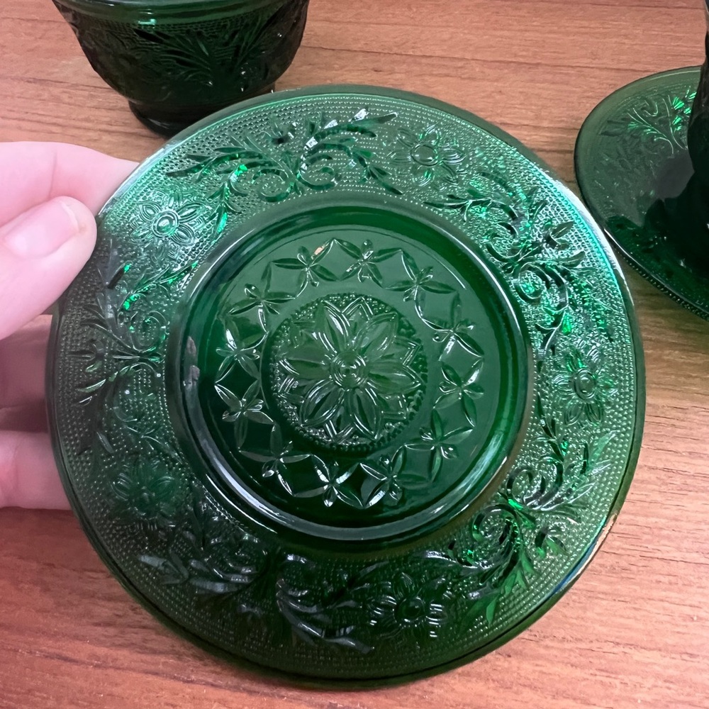 Set of 2 Anchor Hocking custard Cup and Saucer.  Forest Green depression glass. - Picture 5 of 5